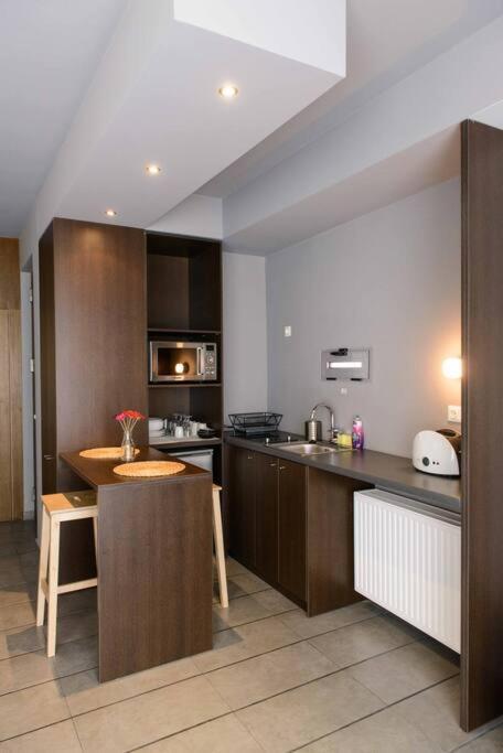 City Lux2Modern Apartment Next To Kerameikos Metro Афіни Екстер'єр фото